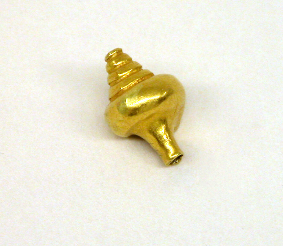 Ornament in the Shape of a Shankha, Gold, Indonesia (Java) 