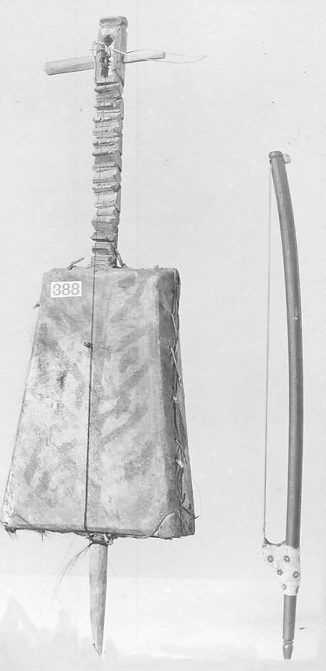 Rebab al-sha'ir ('poet's fiddle'), Wood, parchment, horsehair., Syrian