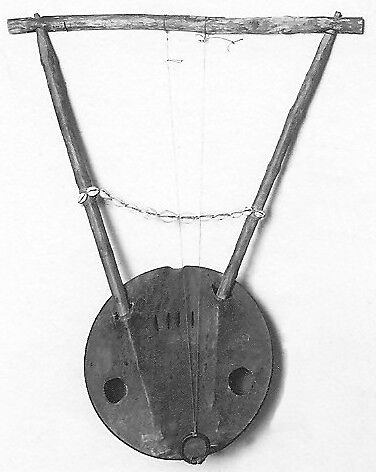 Kissar, Wood, skin, various materials, Nubian