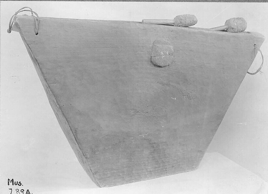 Slit Gong, Wood, leather, wax, cloth, Angolan