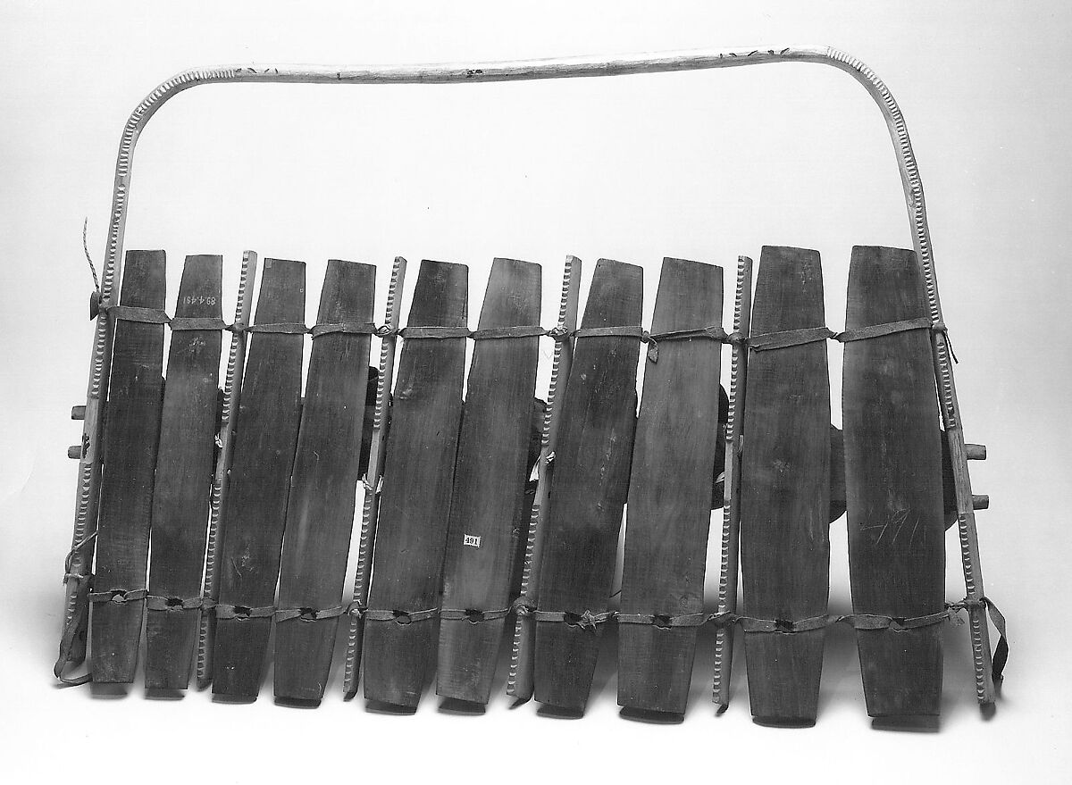 Mbila, Wood, leather, skin & twine, Chopi people 