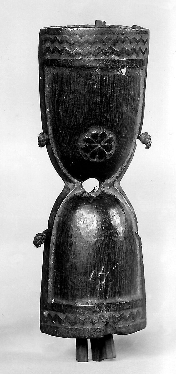 Kunda (bell), Mayumba people (Congo), Wood, Congolese (Mayumba people) 