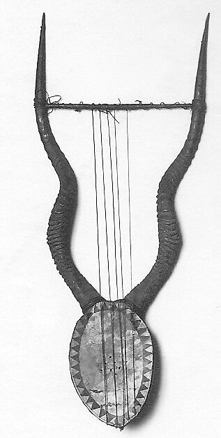 Lyre, Gourd, antelope horns, wood, skin, East African