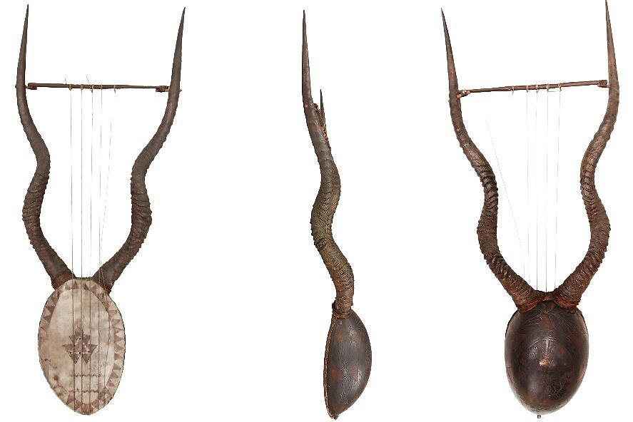 Lyre, Gourd, antelope horns, wood, skin, East African
