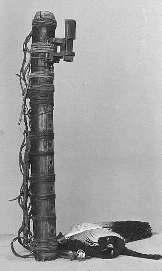 Pib-be-gwun or Siyontanka, Wood, skin, Native American (Chippewa or Ojibwa)