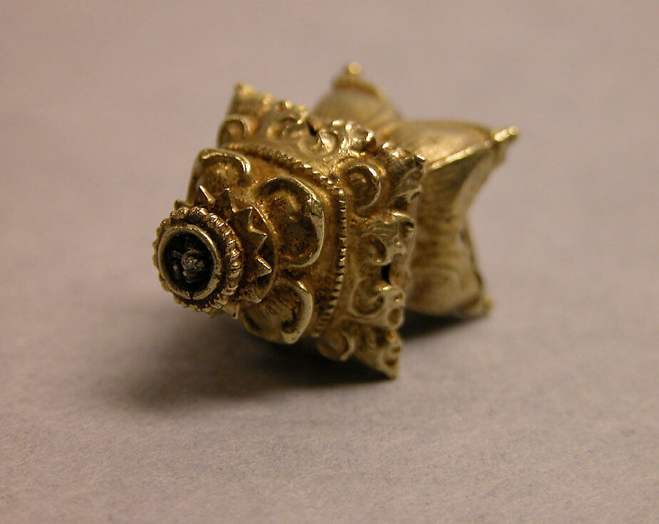 Set of Two Ornaments, Gold, Indonesia (Java)