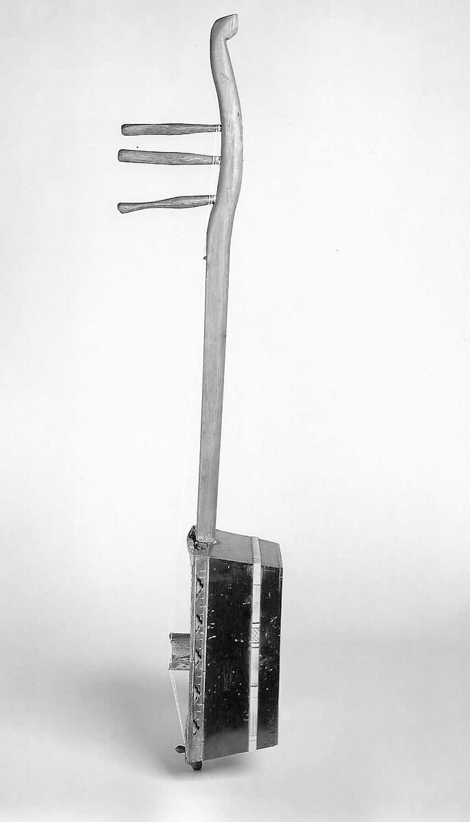 Tarawangsa, Wood, silk, parchment, Javanese (Sunda)