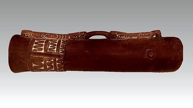 Kaba or Kundu (drum), Wood, Melanesian (Massim?, Papua New Guinea) 