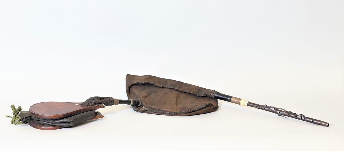 Uilleann Pipe, Sheepskin, ivory, brass, wood, leather, Irish 