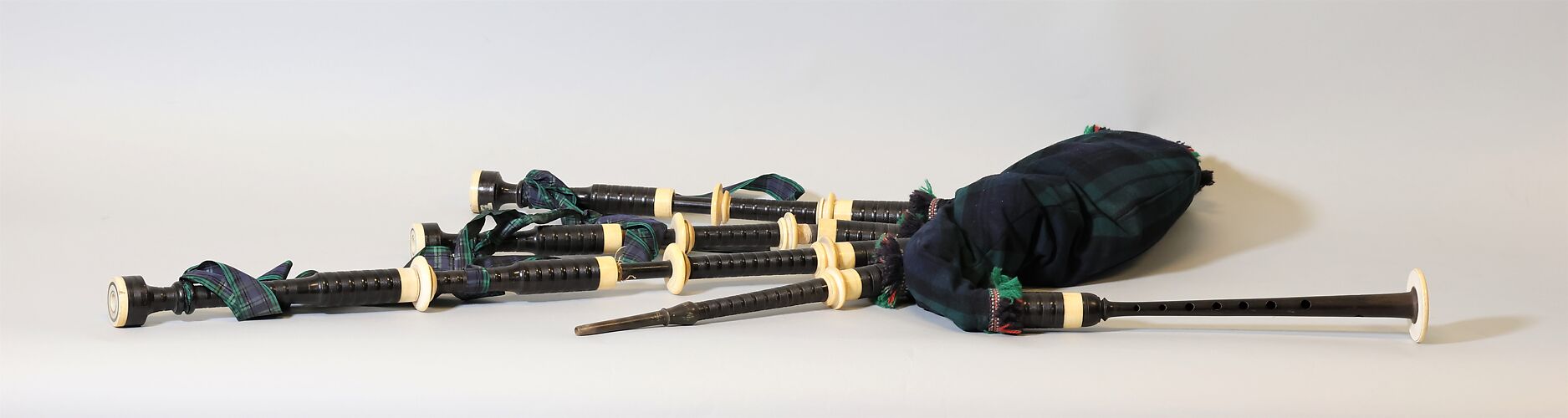 Great Highland Bagpipe/ Piob Mhór