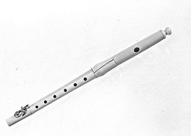 Claude Laurent, Transverse Flute in D-flat, French