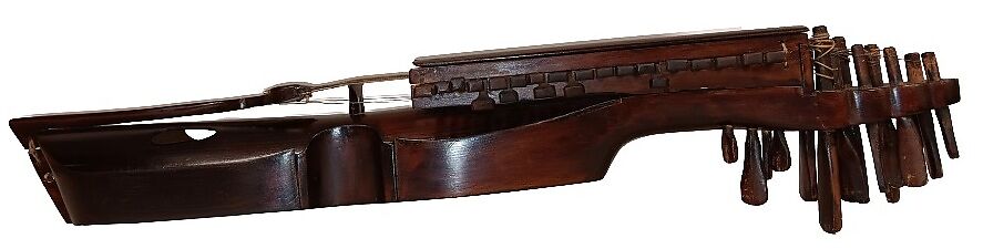 Nyckelharpa, Wood, various materials, Swedish
