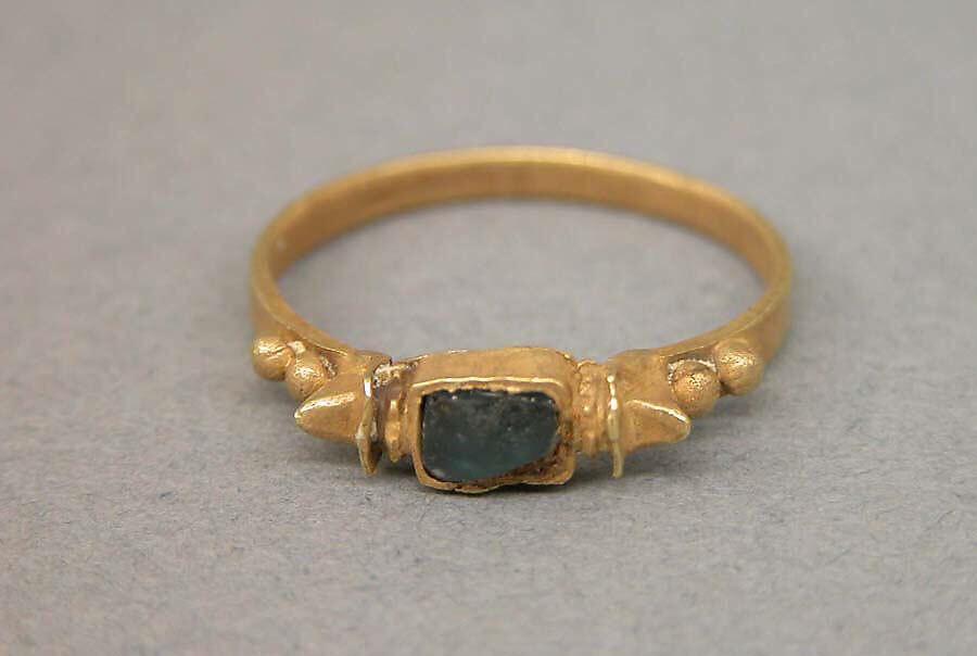 Ring with Blue Stone set into Square Bezel, Gold with blue stone, Indonesia (Java) 