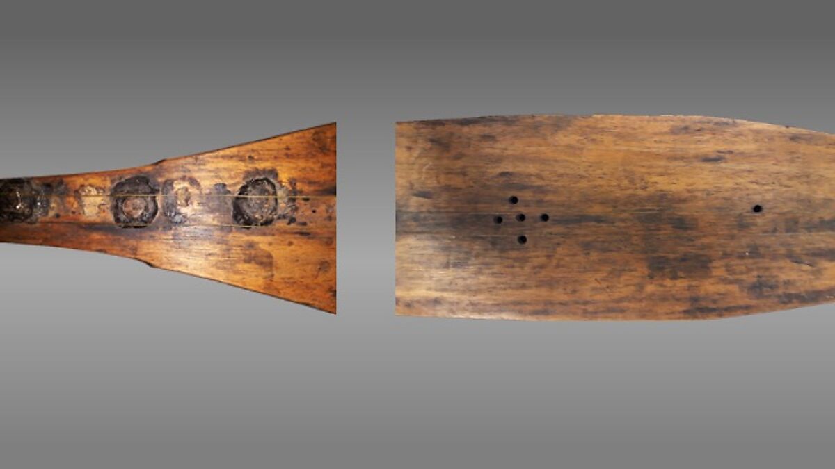 Sundatang, Wood, parchment, rattan, Bornean