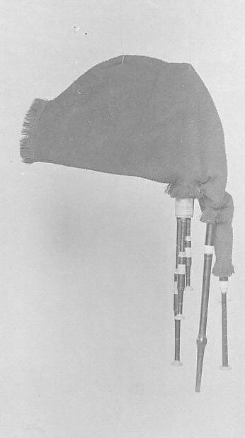 Scottish small pipe, wood, leather, corduroy, ivory, horn, Scottish