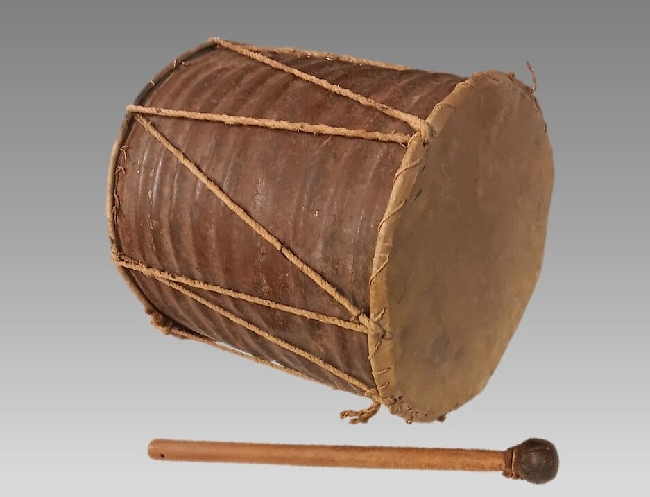 Drum, corrugated metal, cord, Melanesian (Papua New Guinean)