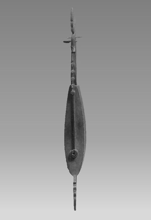 Kachapi, wood, polychrome, wire, Bornean (Sulawesi)