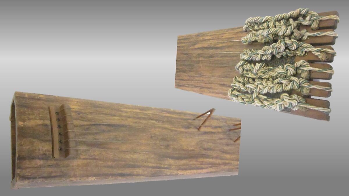 Wagon (和琴), Mizutani Kakumu (professional name: Fujiwara Mitsukazu or Kowa), Hinoki  (Japanese cypress), silk, cotton, metal, Japanese