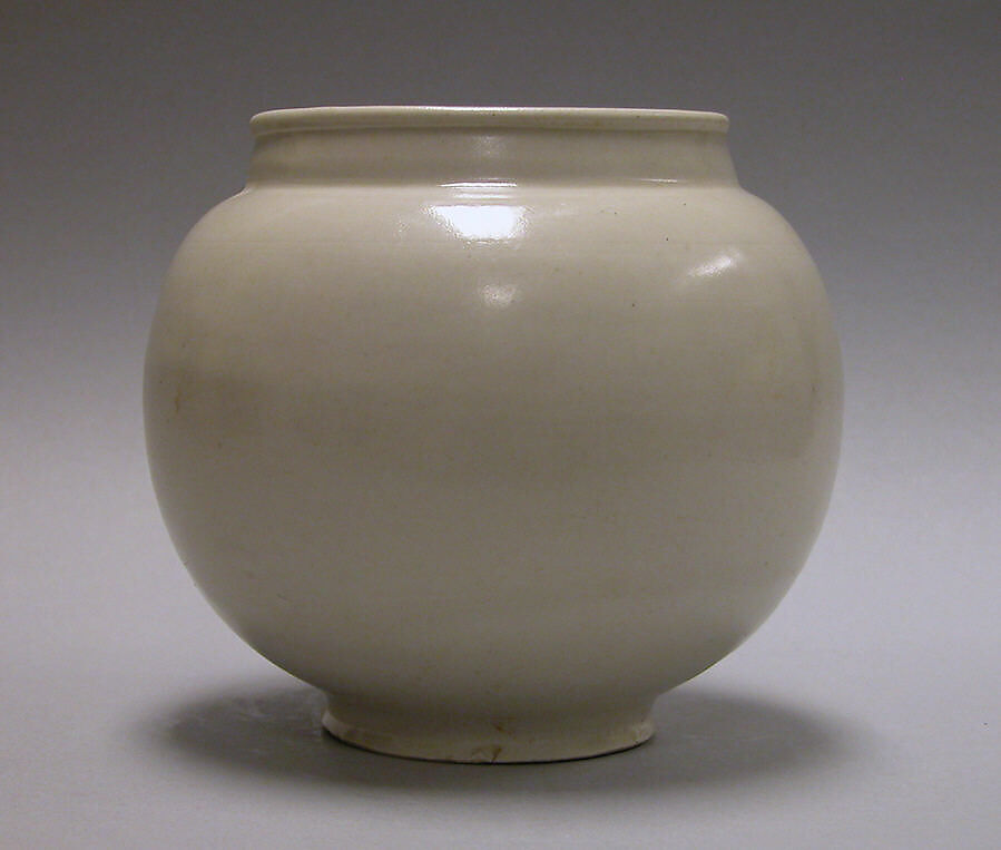 Jar, Porcelain with ivory glaze (Ding ware), China