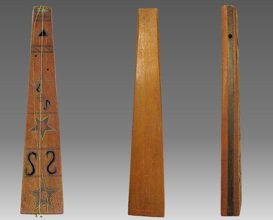 Tsii' Edo' Ai (bowed zither) Apache Fiddle, Wood, metal, gut, paint, horsehair, Native American (Apache)