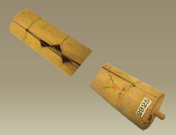 Tsii' Edo' Ai (Apache Fiddle), agave, wood, sinew, horsehair, Native American (Apache)