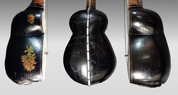 Tār, Wood, skin, ivory, Georgian