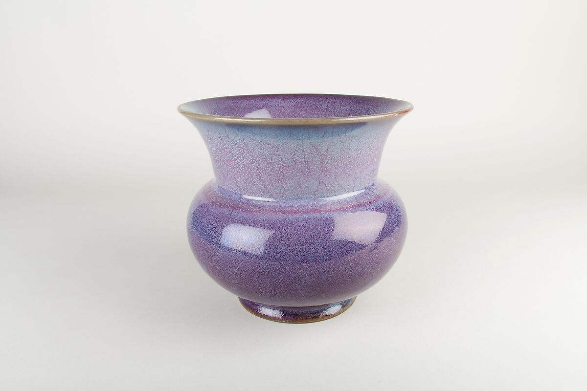 Flower Pot, Stoneware with variegated glaze ("numbered Jun" ware), China