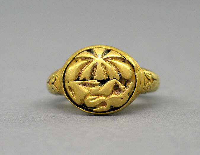 Ring with Oval Bezel Depicting Zoomorphic Design, Gold, Indonesia (Java) 