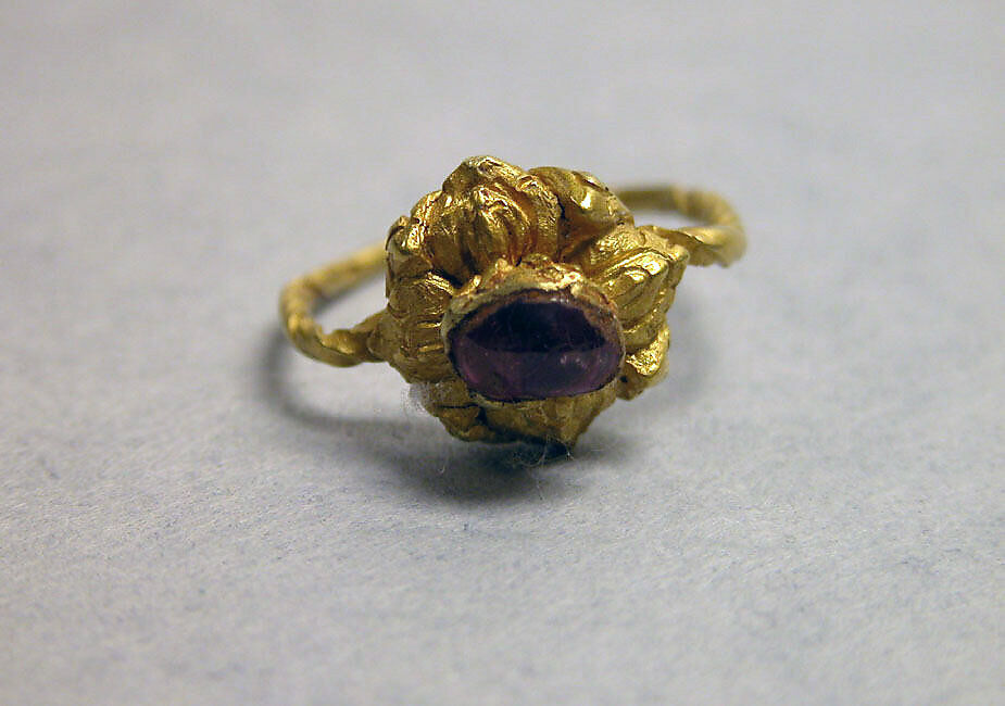 Ring with Purplse Stone set in Lotus Mount, Gold with purple stone, Indonesia (Java) 