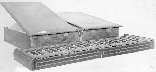 Bible Regal, Wood, German