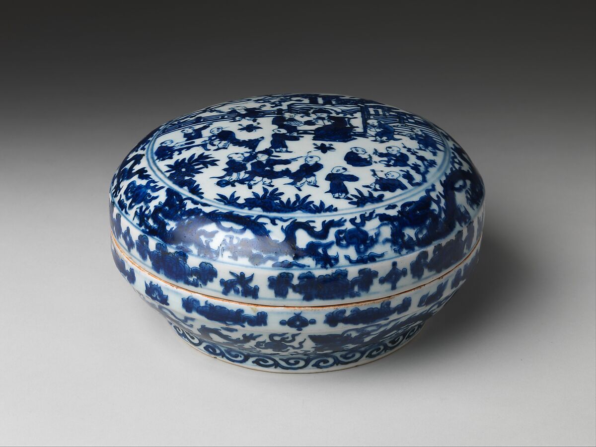 Box with Boys Playing in Garden, Porcelain painted with cobalt blue under transparent glaze (Jingdezhen ware), China