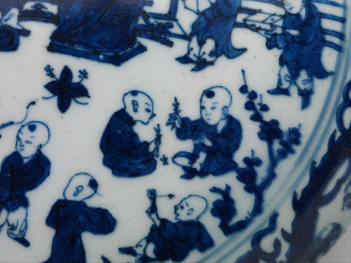 Box with Boys Playing in Garden, Porcelain painted with cobalt blue under transparent glaze (Jingdezhen ware), China