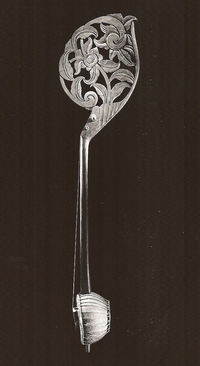 Ensuranai, Sea Dayaks (Iban), Coconut, wood, skin, rattan, Iban people