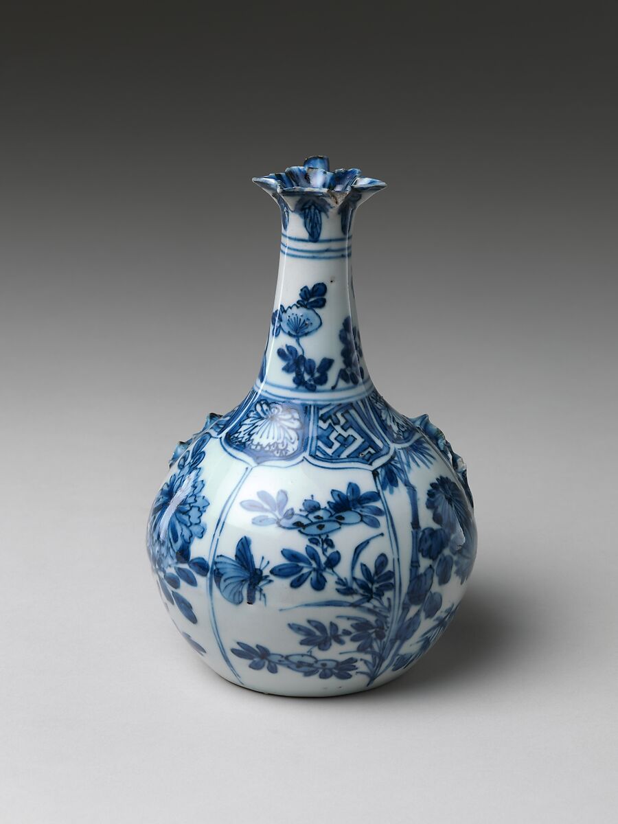 Pouring Vessel (Kendi) with Flowers and Birds, Porcelain with applied decoration painted with cobalt blue under transparent glaze (Jingdezhen ware), China