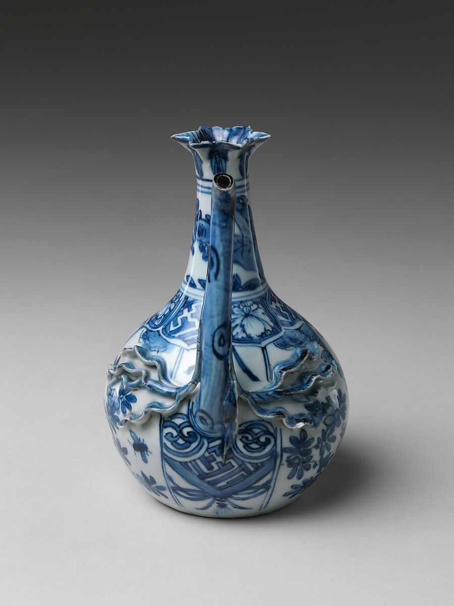 Pouring Vessel (Kendi) with Flowers and Birds, Porcelain with applied decoration painted with cobalt blue under transparent glaze (Jingdezhen ware), China
