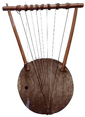 Endongo (Lyre), Wood, varanus lizard skin, cloth, Ganda People