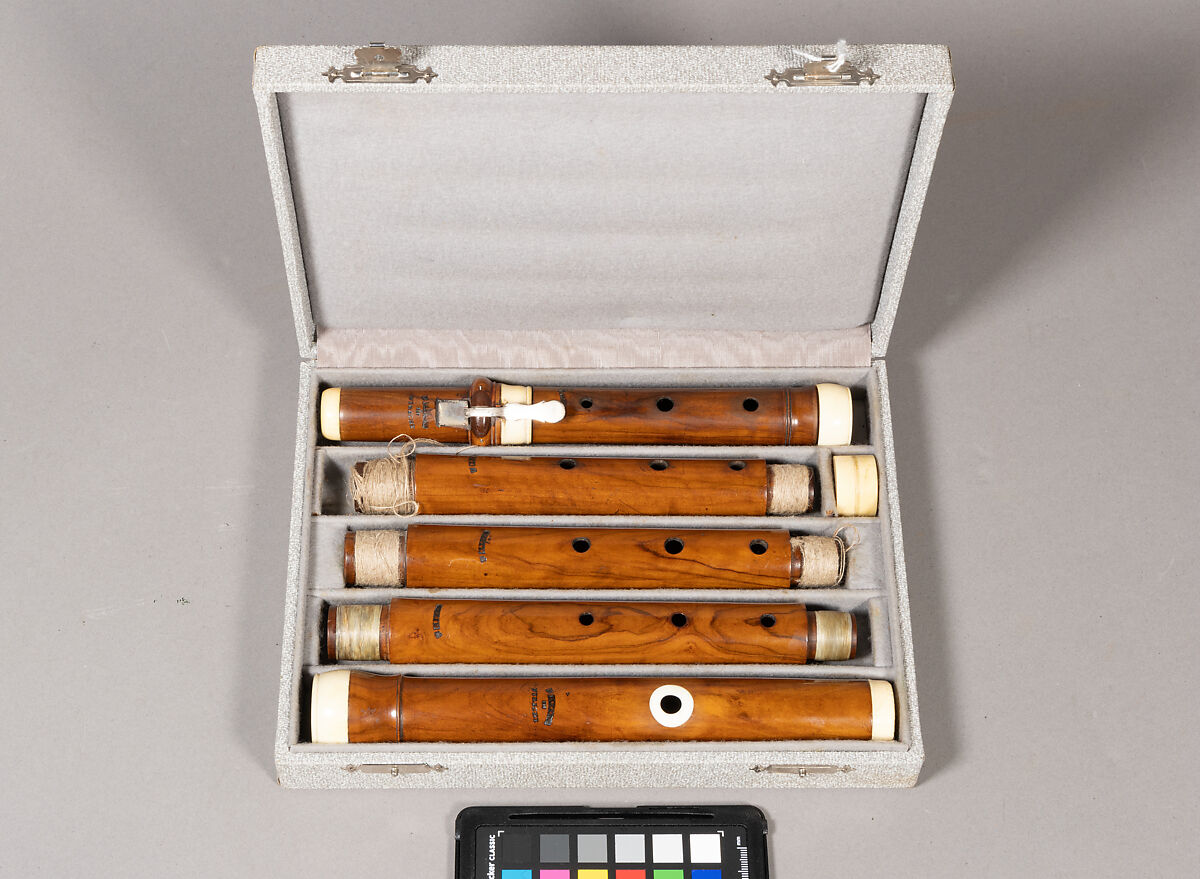 Transverse Flute in D, Franciscus Eerens (Dutch, 1712–1784 Utrecht), Wood, ivory, silver, Dutch