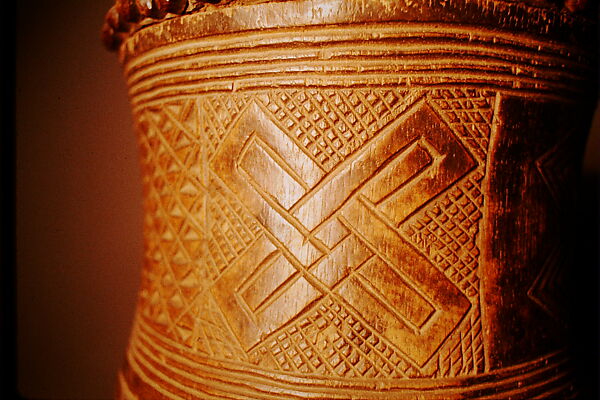 Bulup (drum), Wood, Kuba people, Kasai cluster