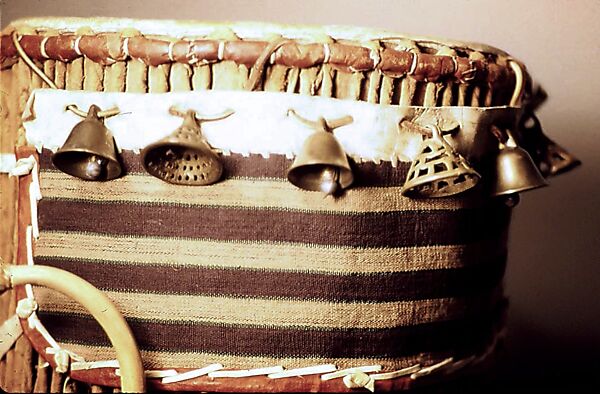 Dundun (iya ilu), Wood, cloth, hide, metal, Yoruba