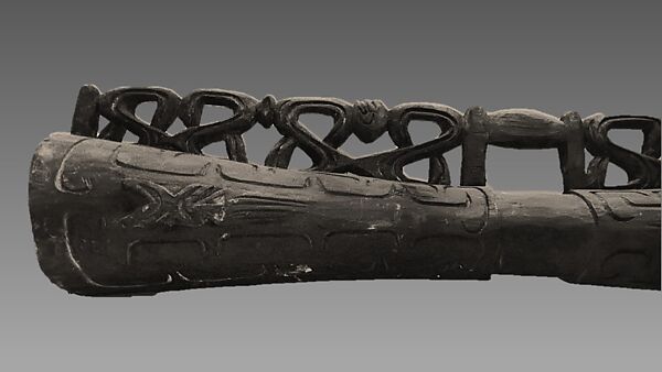 Em, Wood, lizard skin, Asmat