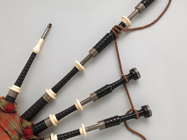 Piob Mhór (Great Highland Bagpipe), Peter Henderson, Ebony, ivory, silver, leather, cloth, Scottish