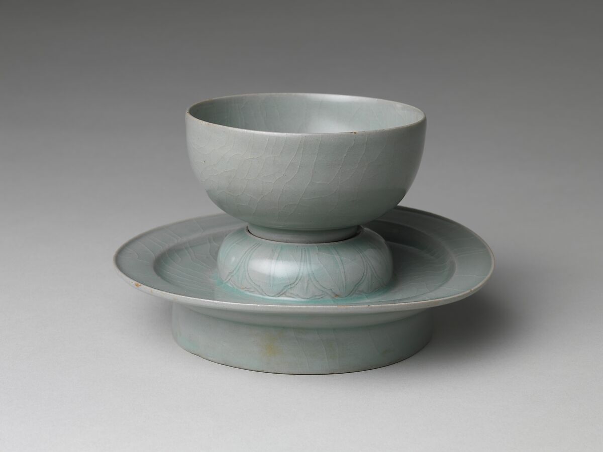 Cup and stand decorated with lotus seeds and petals, Stoneware with incised design under celadon glaze, Korea 