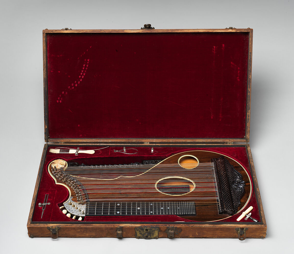 Concert Zither, Hartmann Bros. &amp; Reinhard, Wood, metal mounts, American