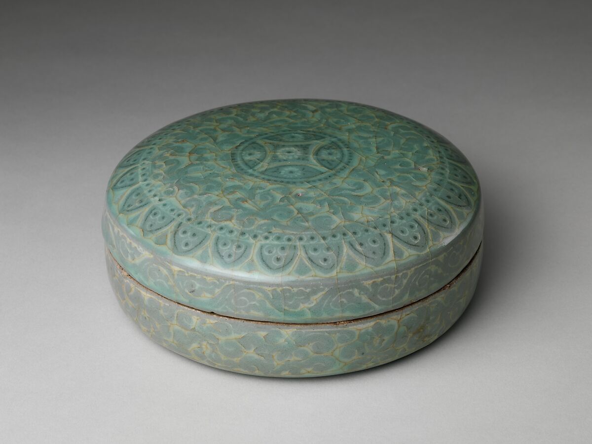 Covered Box, Stoneware with inlaid and reverse-inlaid decoration of chrysanthemums and floral scrolls under celadon glaze, Korea 