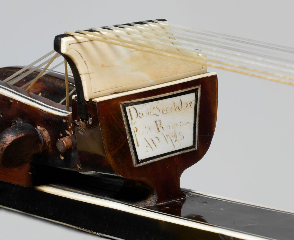 Archlute, David Tecchler (Austrian, Salzburg 1666–1747 Rome), Spruce, ebony, ivory, tortoiseshell, mother-of-pearl, Italian