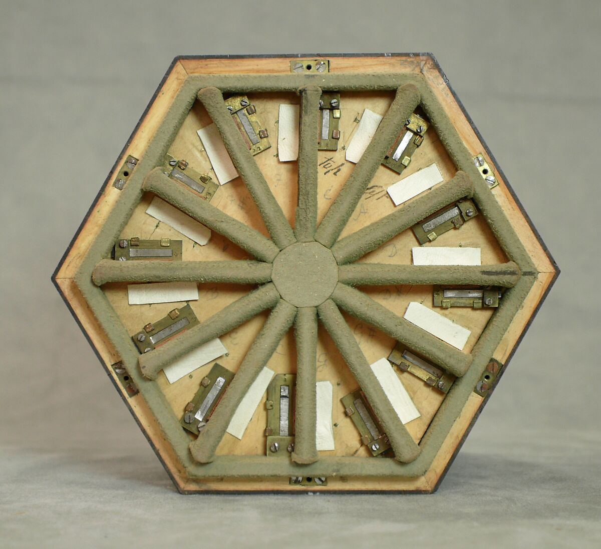 Concertina, Charles Wheatstone (1802–1875), Rosewood, nickel-silver, leather, paper, ivory, tortoiseshell; case of mahogany, British