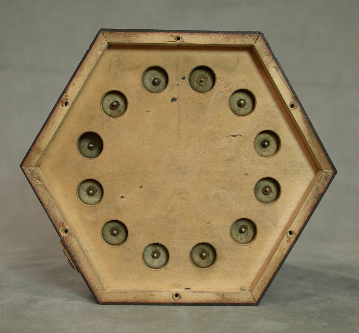 Concertina, Charles Wheatstone (1802–1875), Rosewood, nickel-silver, leather, paper, ivory, tortoiseshell; case of mahogany, British