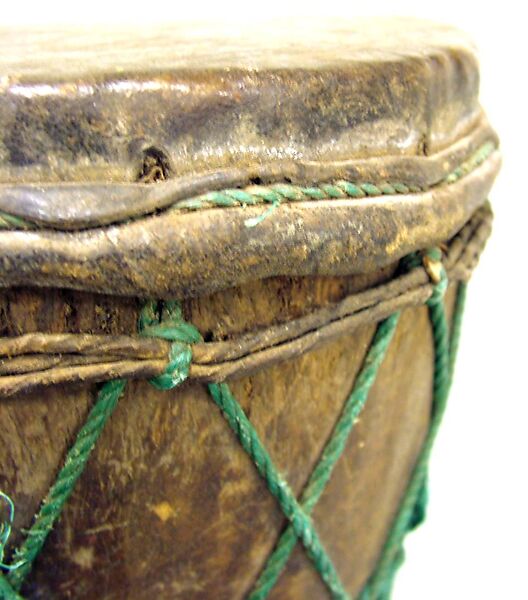 Jembe, Wood, hide, nylon, Wasulu