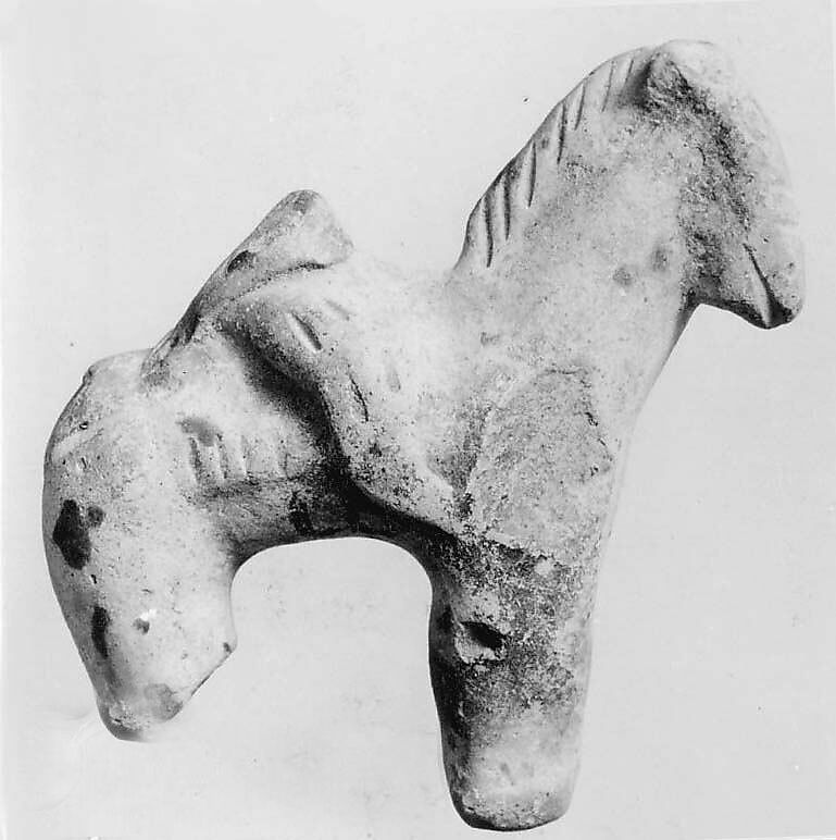 Fragment of a Horse, Earthenware, Central Asia 
