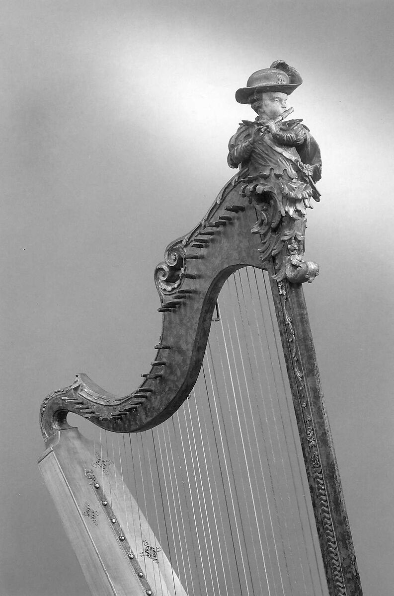 Hooked Harp, Maple, various materials, Austrian